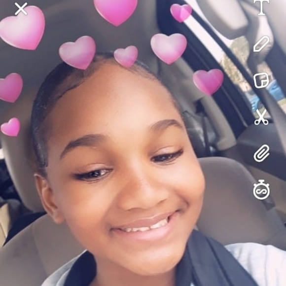 Meet your Posher, Skylar - Picture 1 of 1